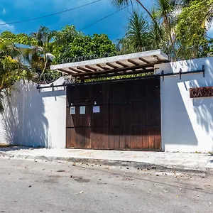 Casaejido Bed & Breakfast Playa del Carmen