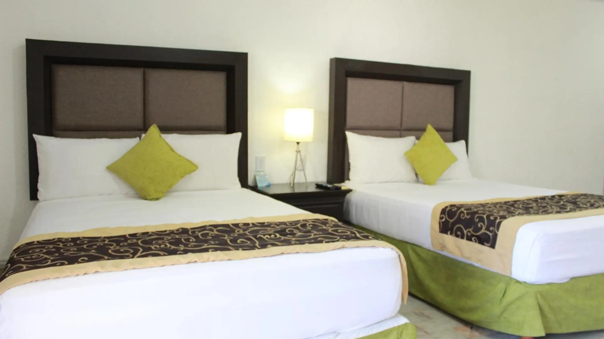 ***  Pok Ta Pok 4 Hotel Cancun Mexico